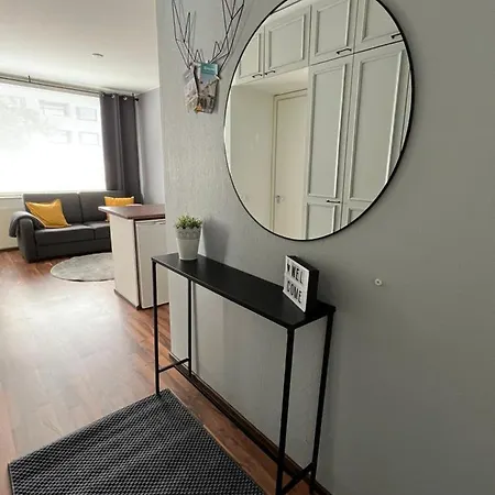Compact In Apartament *